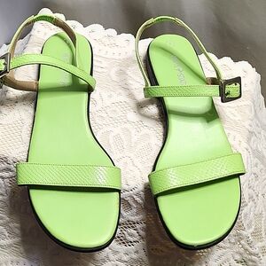 Women's GUC Lime Green Sandals Size 8M